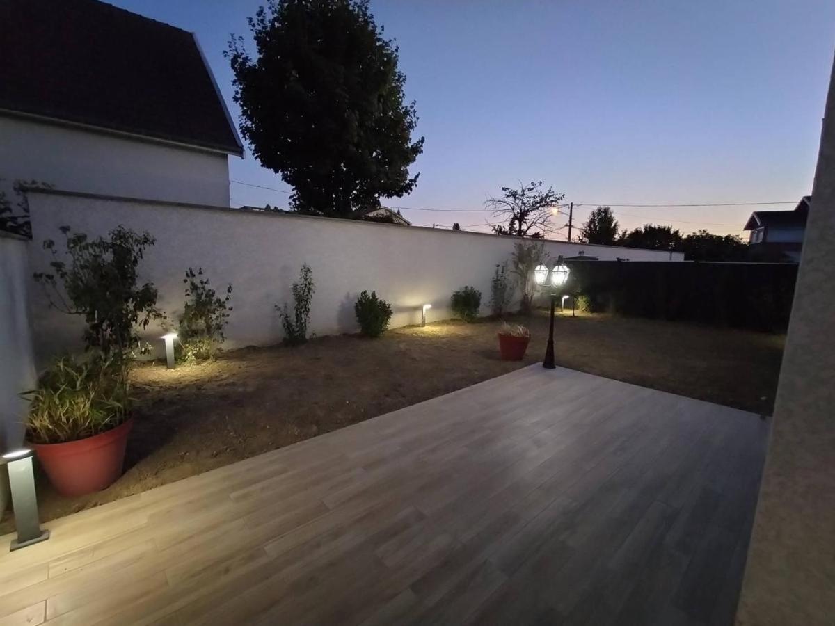 Logement Cosy Neuf Avec Jardin Mions Extérieur photo
